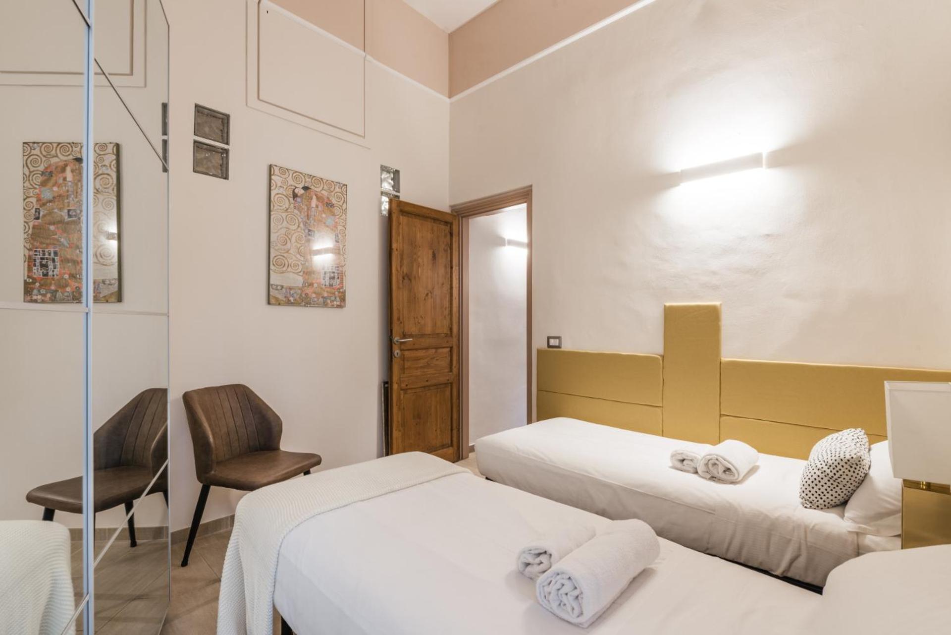 The Best Rent - Two-Bedroom Apartment Near Fori Imperiali Roma Dış mekan fotoğraf