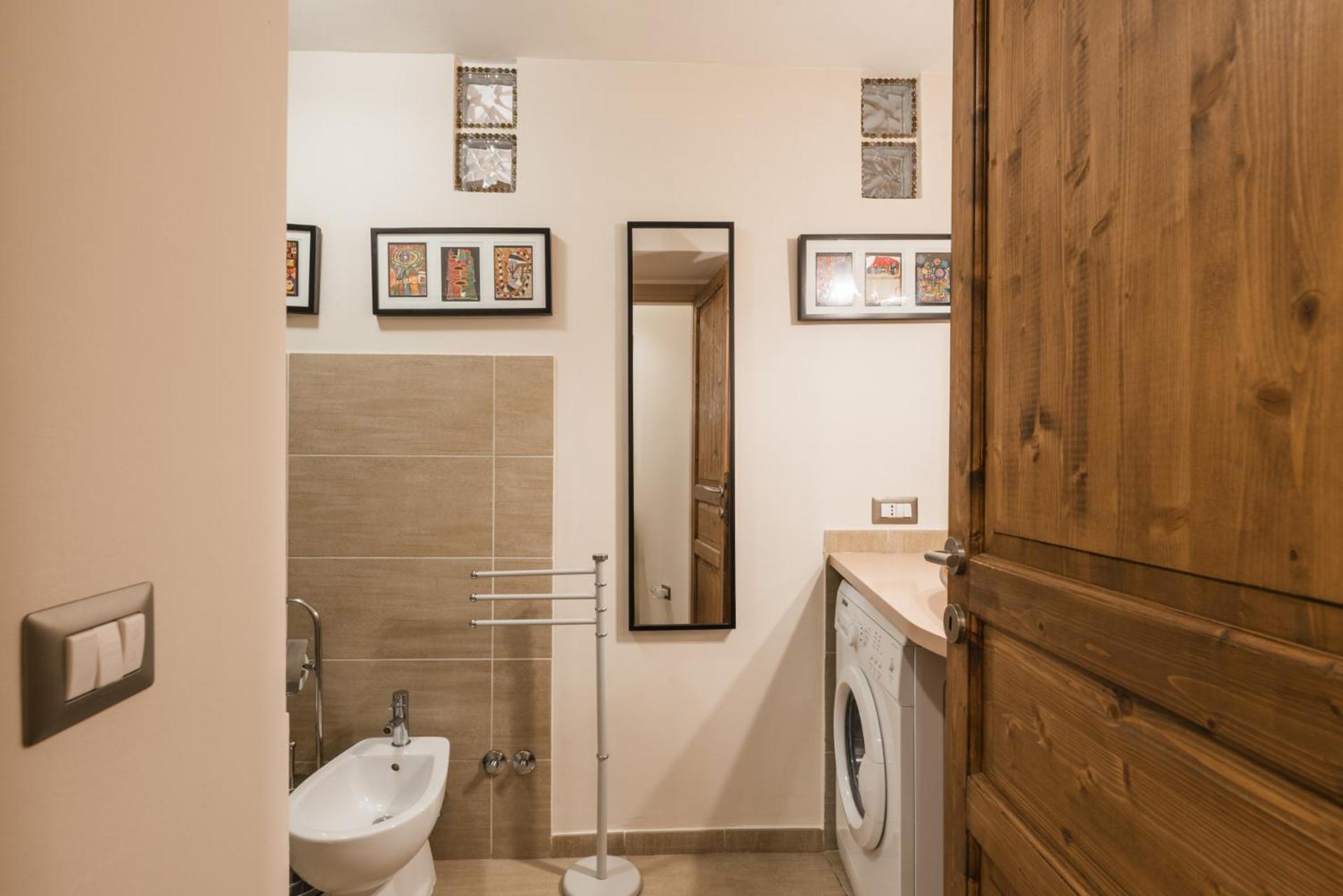 The Best Rent - Two-Bedroom Apartment Near Fori Imperiali Roma Dış mekan fotoğraf